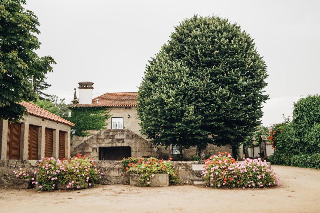 Gasthaus Quinta De Guimaraes Miguas Exterior foto